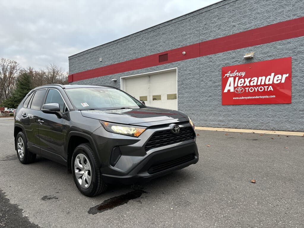 2021 Toyota RAV4 LE AWD