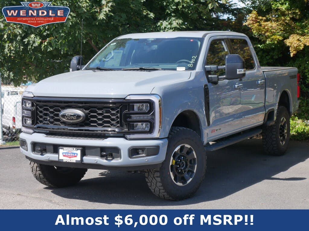 2025 Ford F-250 Super Duty Lariat Crew Cab 4WD