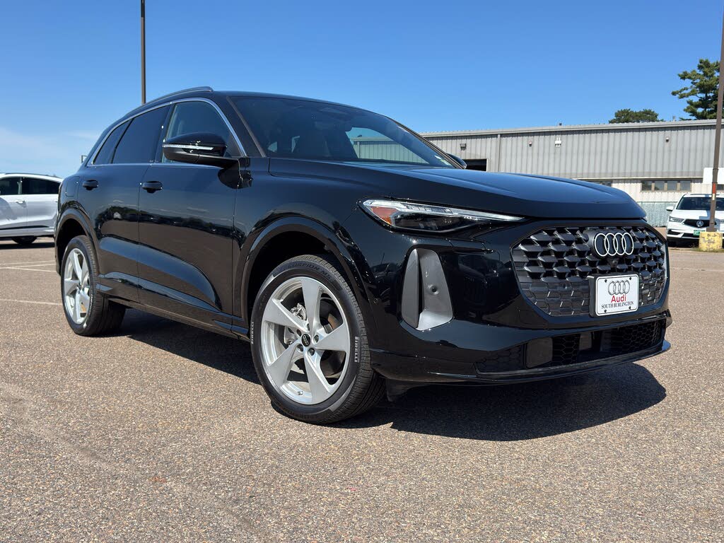 2025 Audi Q5 quattro Premium Plus 40 TFSI