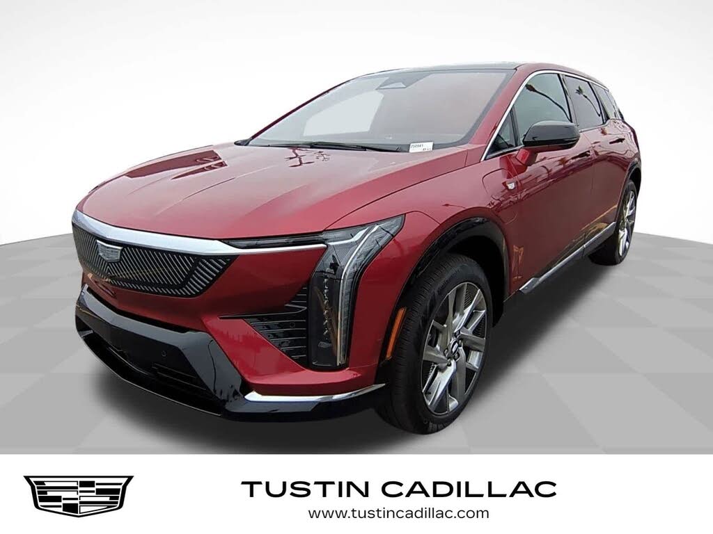 2025 Cadillac OPTIQ Luxury 1 AWD