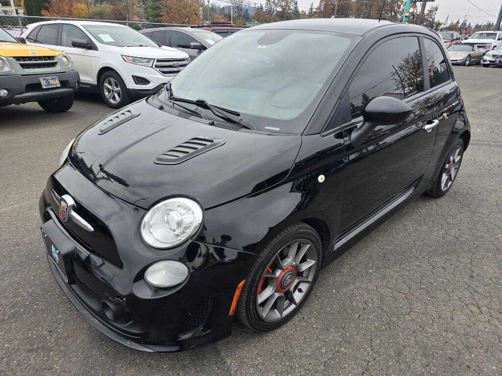 2015 FIAT 500 Abarth