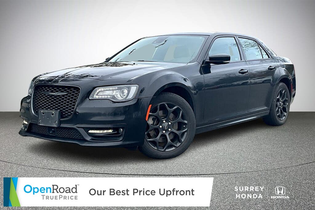 2023 Chrysler 300 Touring L AWD