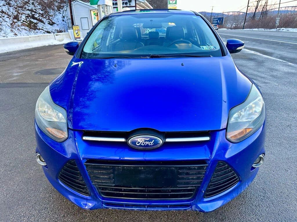 2013 Ford Focus Titanium Hatchback