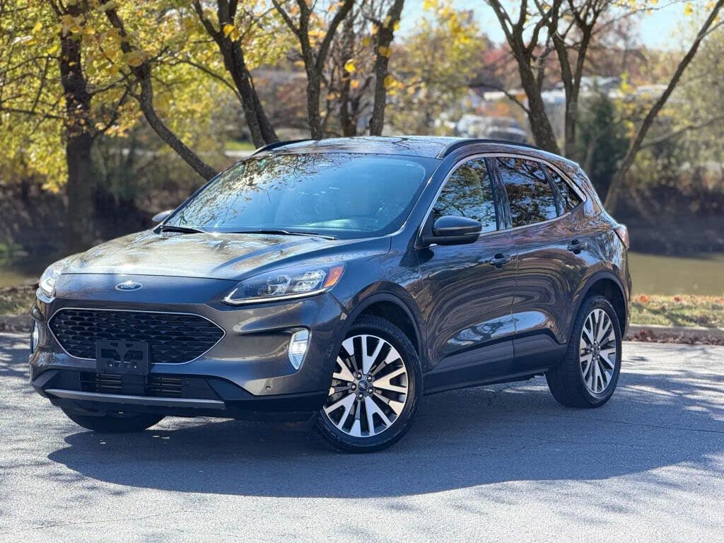 2020 Ford Escape Titanium AWD