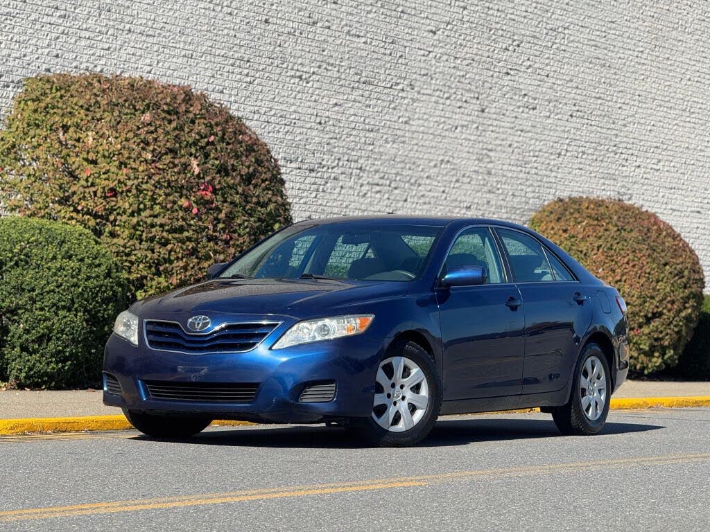 2010 Toyota Camry LE