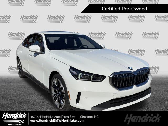2025 BMW 5 Series 530i xDrive