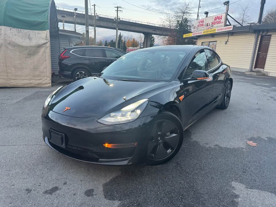 2023 Tesla Model 3 RWD