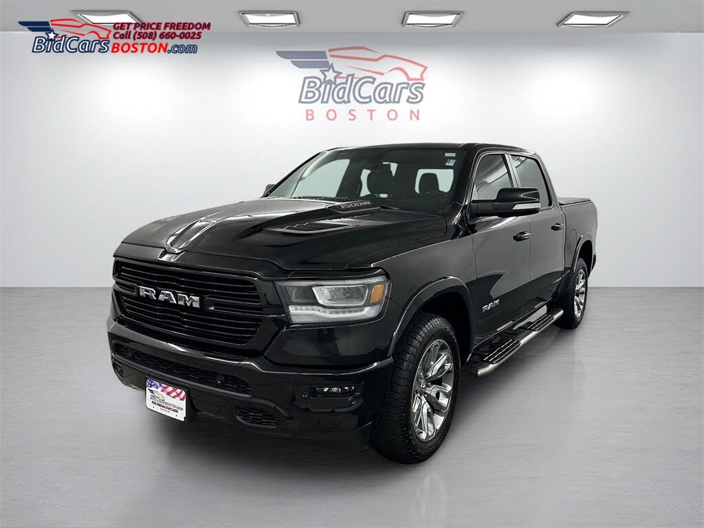 2022 RAM 1500 Laramie Crew Cab 4WD