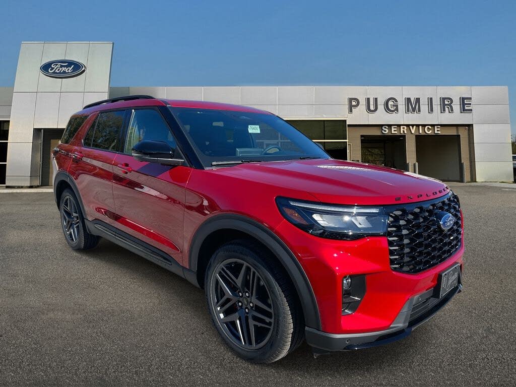 2025 Ford Explorer ST RWD