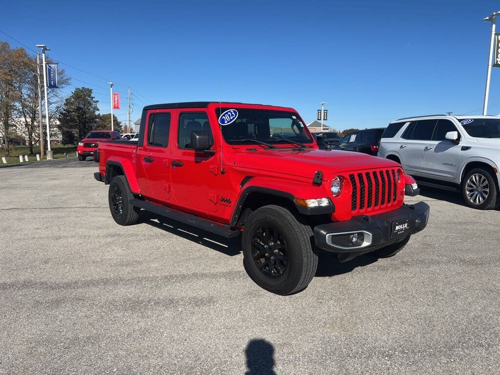 2023 Jeep Gladiator Sport Crew Cab 4WD