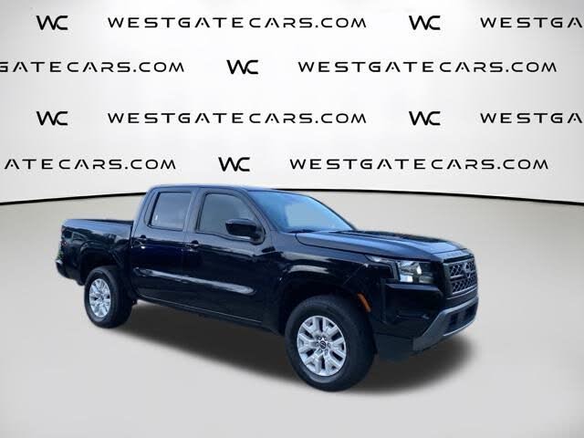 2023 Nissan Frontier SV Crew Cab 4WD