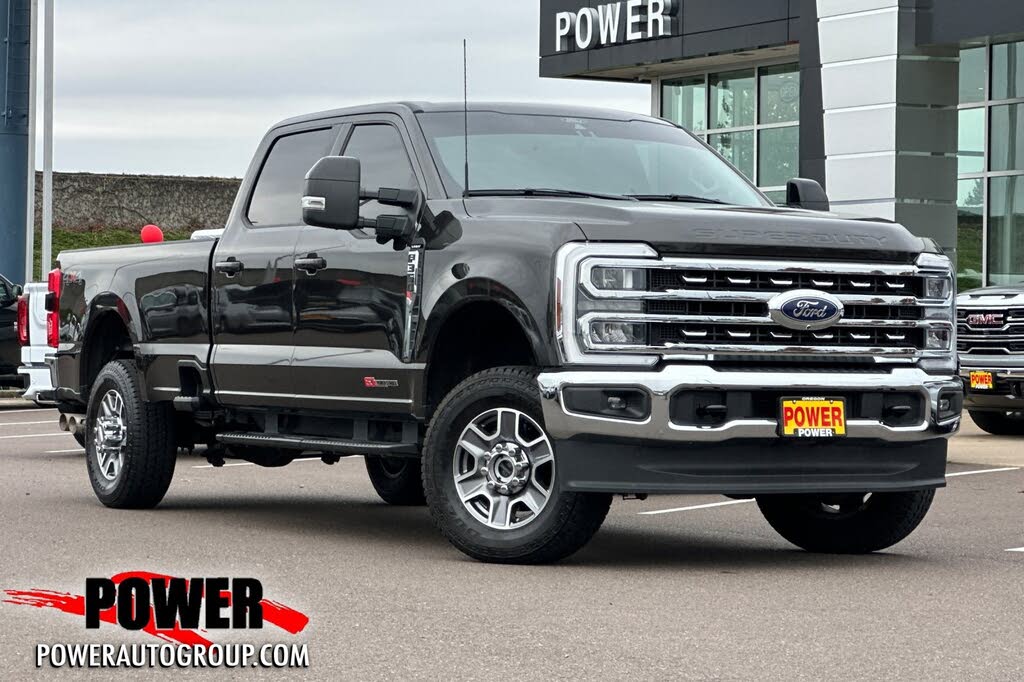 2024 Ford F-350 Super Duty Lariat Crew Cab 4WD