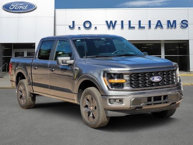 2025 Ford F-150 STX 4dr SuperCrew 4WD