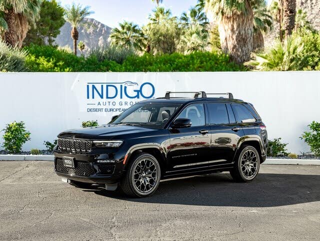 2025 Jeep Grand Cherokee Summit 4WD