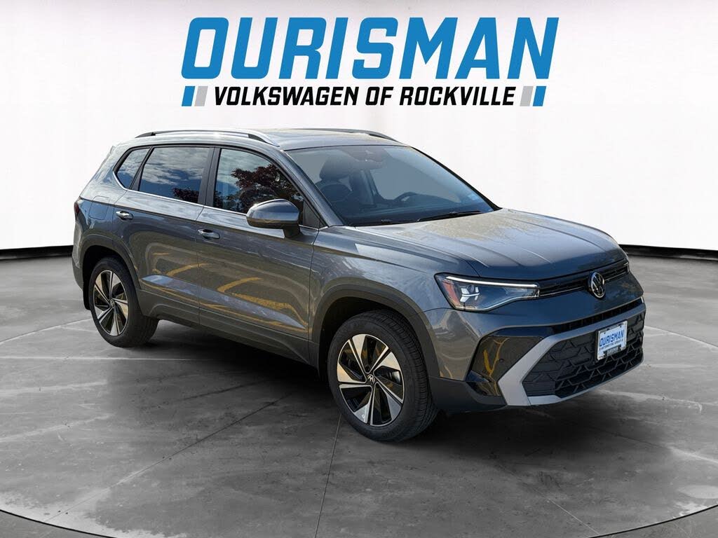 2025 Volkswagen Taos SE 4Motion