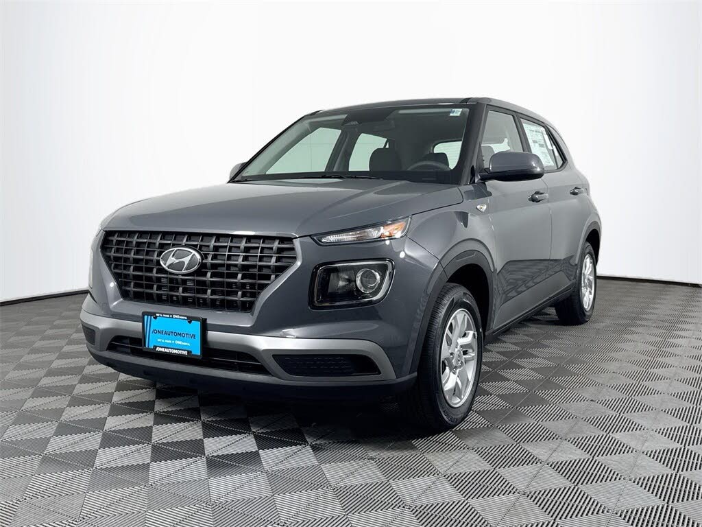 2026 Hyundai Venue SE FWD