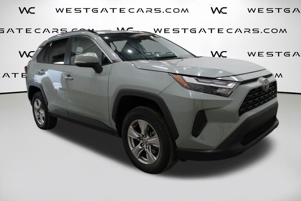 2023 Toyota RAV4 XLE AWD