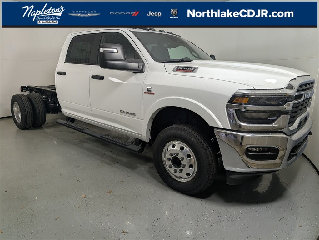 2026 RAM 3500 Chassis Tradesman Crew Cab LB DRW 4WD