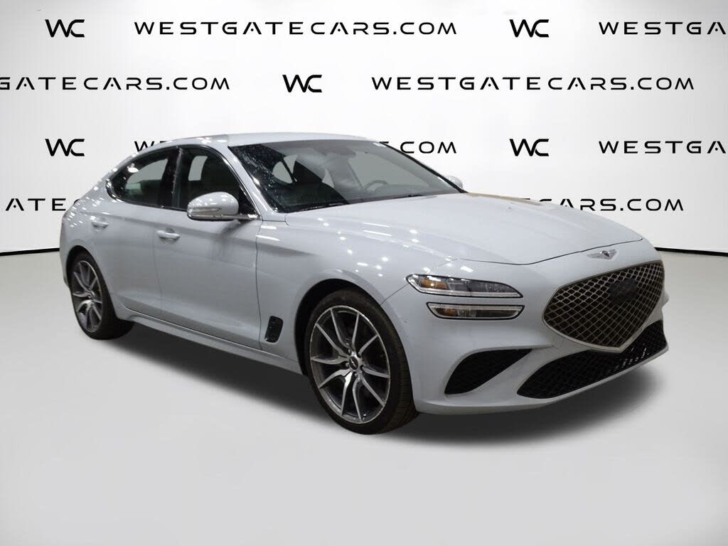2022 Genesis G70 3.3T RWD