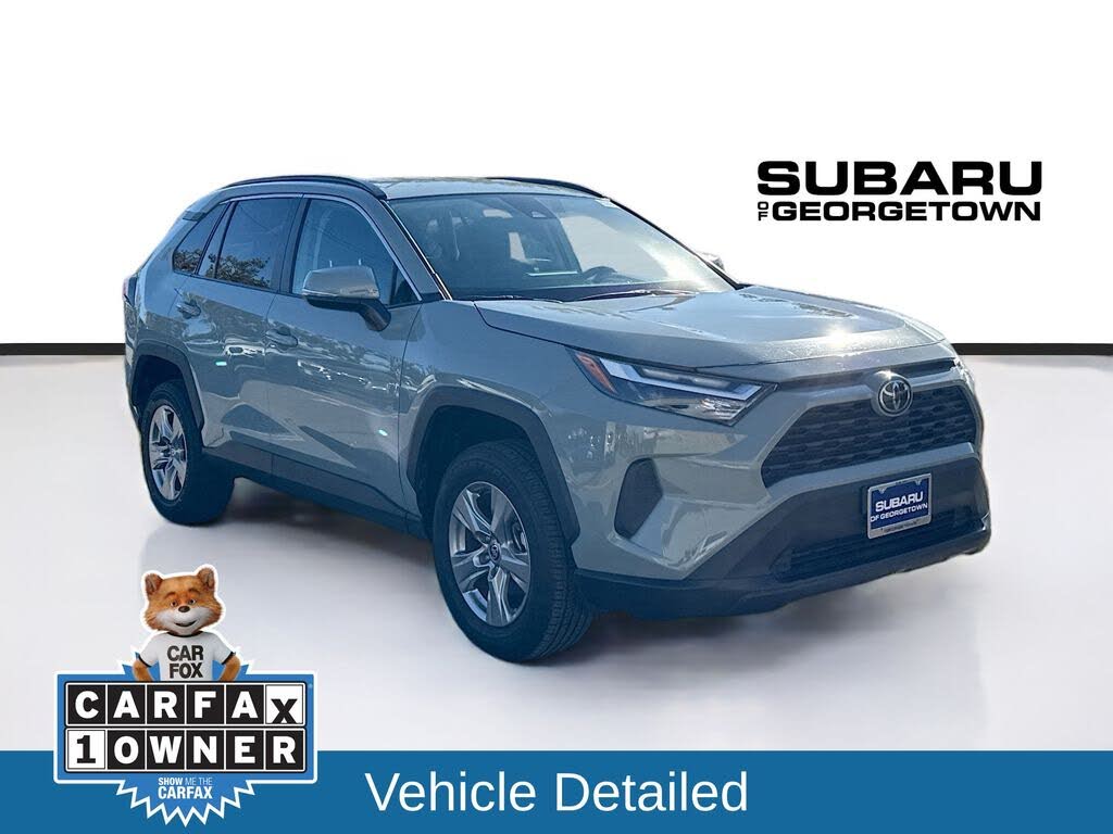 2023 Toyota RAV4 XLE FWD