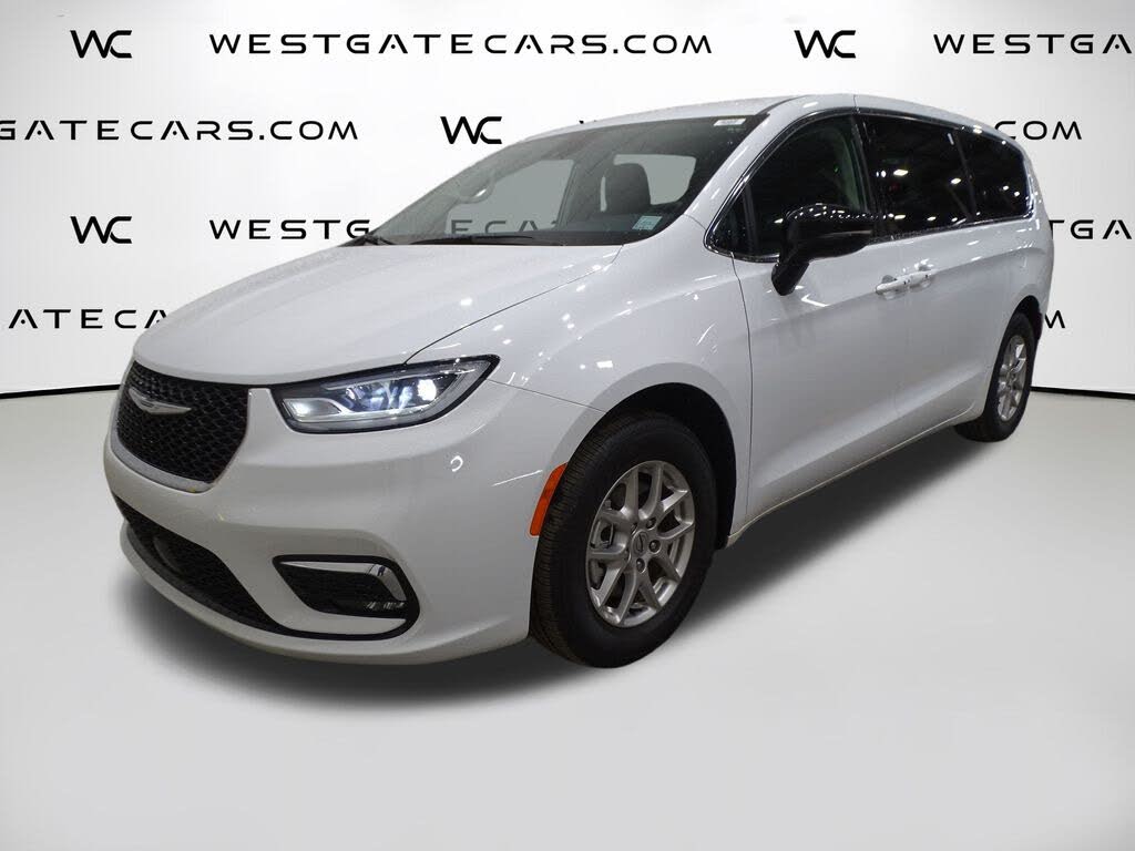 2024 Chrysler Pacifica Touring L FWD