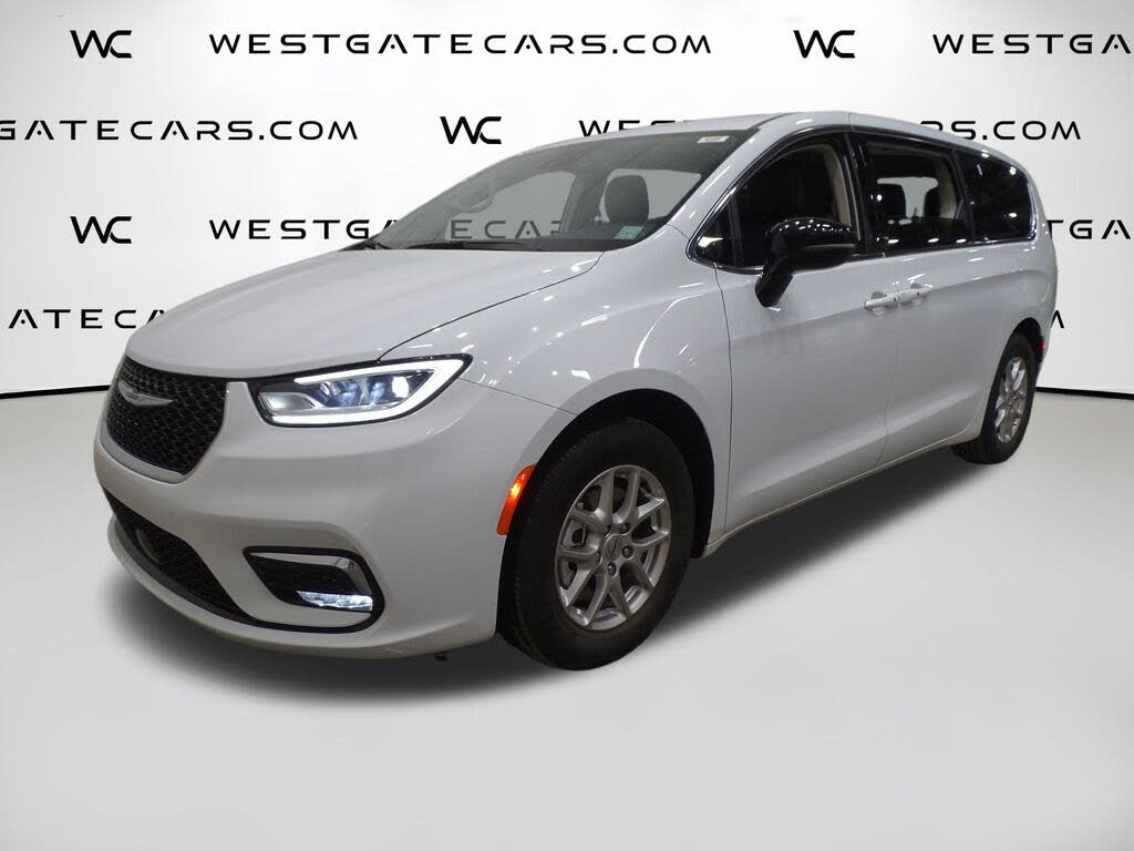 2024 Chrysler Pacifica Touring L FWD