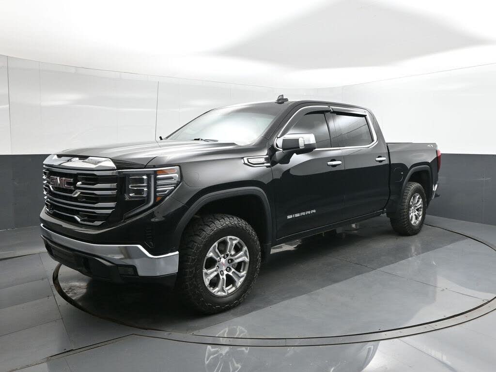 2024 GMC Sierra 1500 SLT Crew Cab 4WD