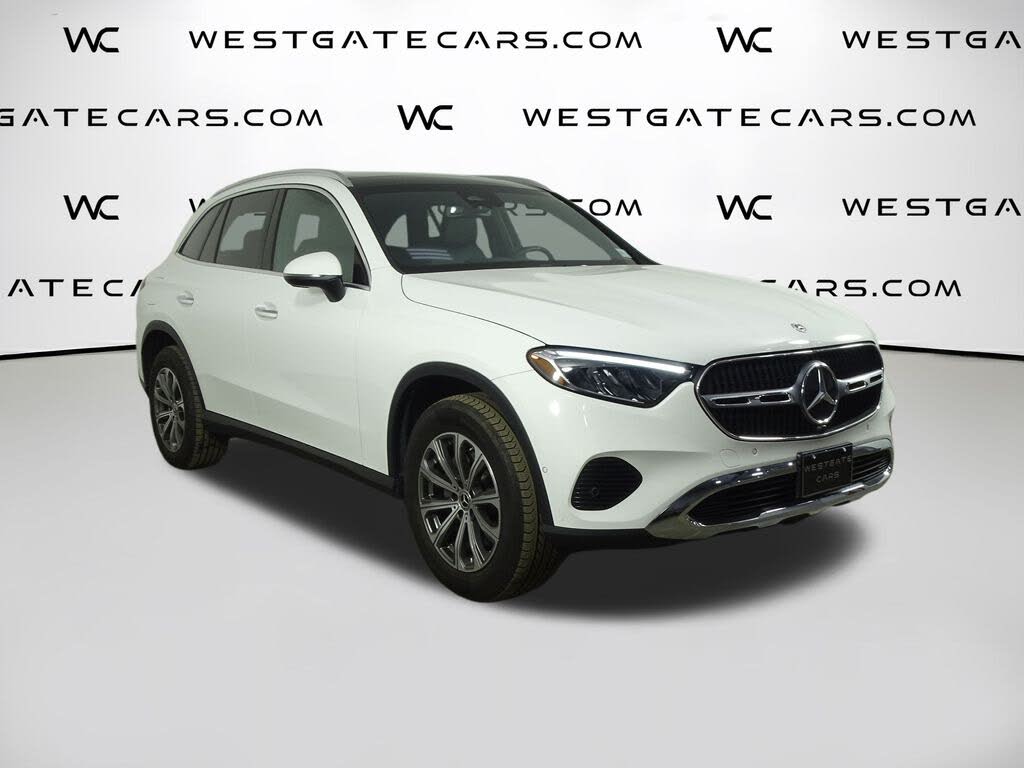 2024 Mercedes-Benz GLC 300 RWD