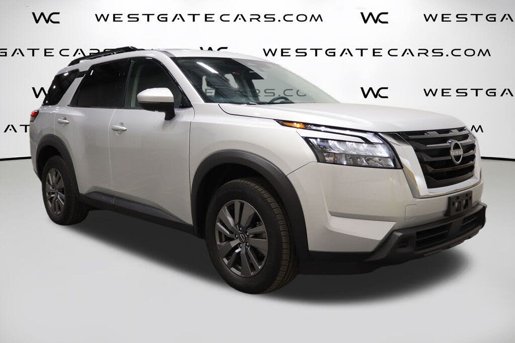 2024 Nissan Pathfinder SV 4WD