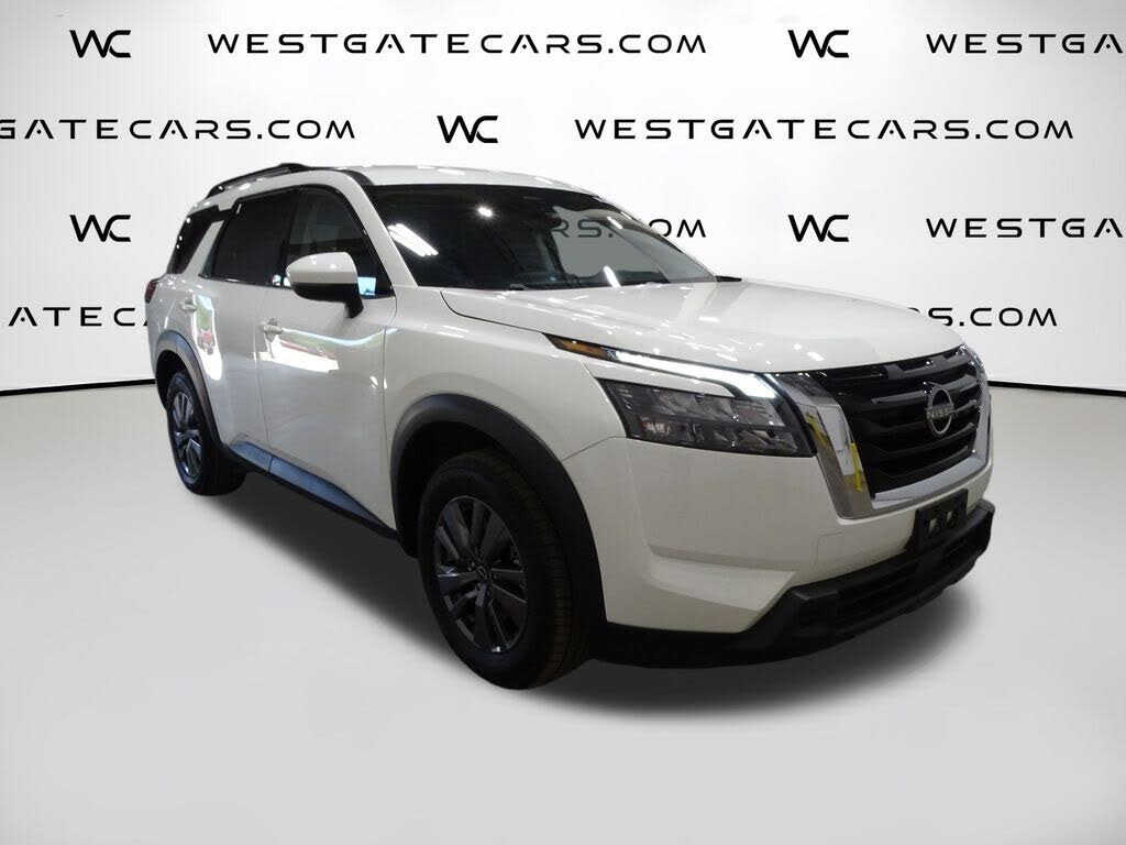 2024 Nissan Pathfinder SV 4WD
