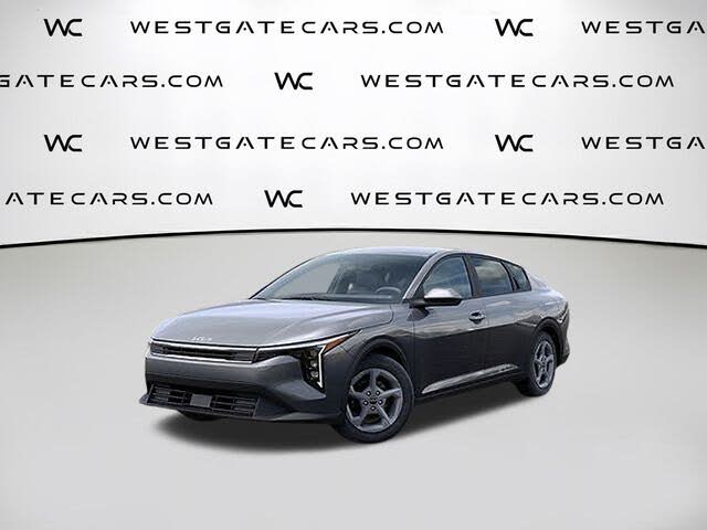 2025 Kia K4 LXS FWD