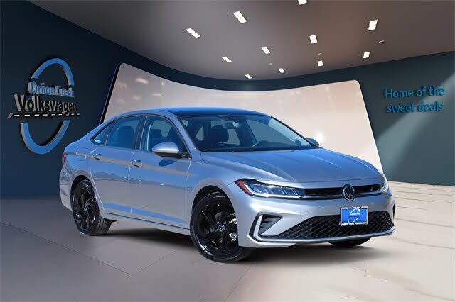 2025 Volkswagen Jetta SE FWD