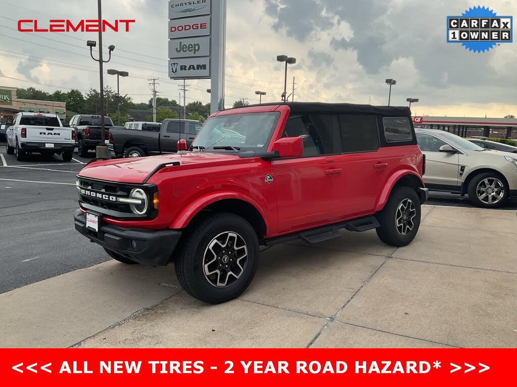 2022 Ford Bronco Outer Banks Advanced 4-Door 4WD