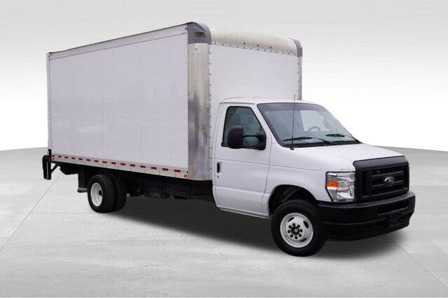 2024 Ford E-Series Chassis E-450 SD Cutaway 158 DRW RWD