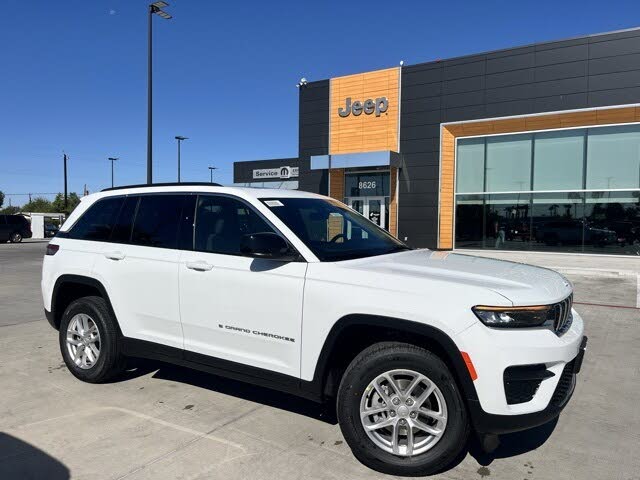 2025 Jeep Grand Cherokee Laredo X RWD