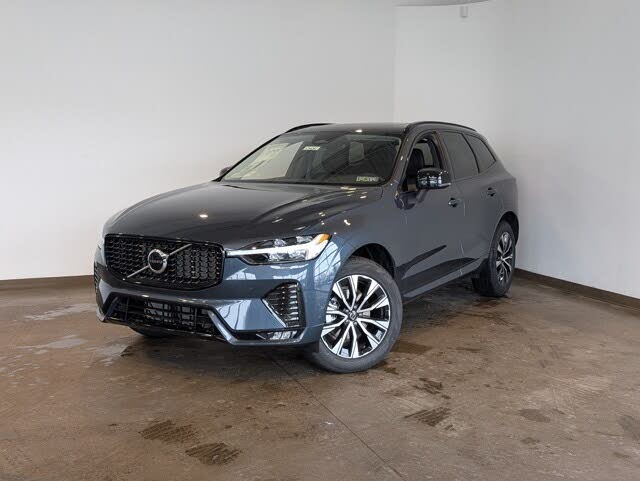 2025 Volvo XC60 B5 Core Dark Theme AWD