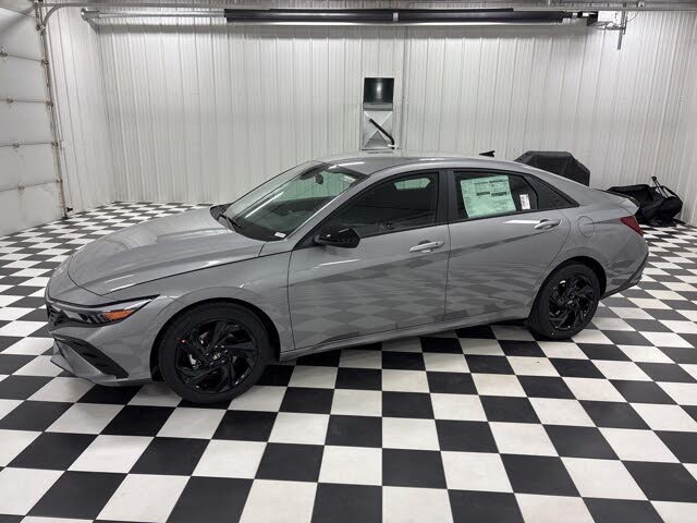 2026 Hyundai Elantra SEL Sport FWD