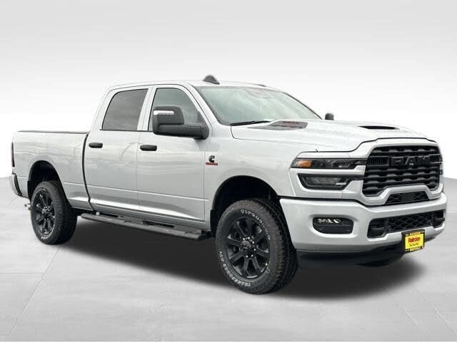 2026 RAM 2500 Tradesman Crew Cab 4WD