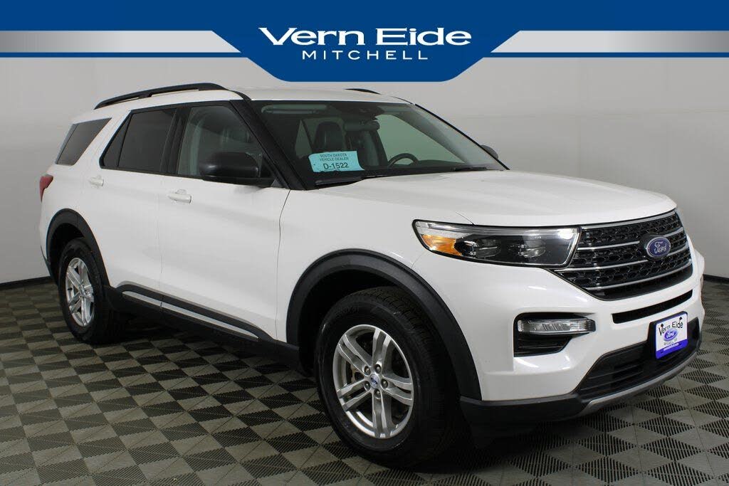 2023 Ford Explorer XLT AWD