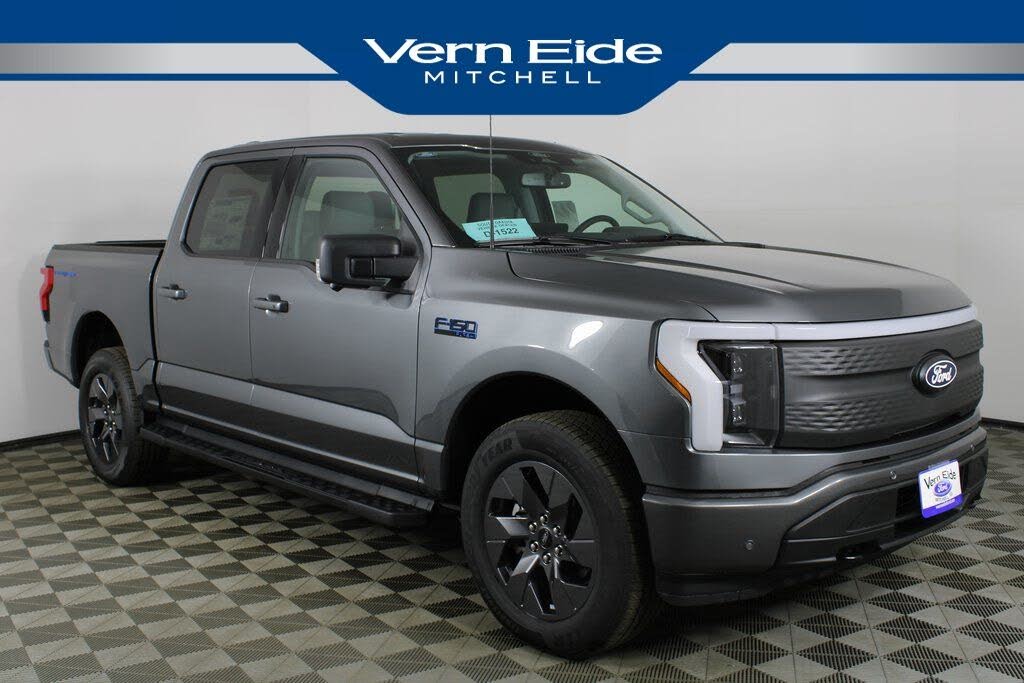 2025 Ford F-150 Lightning Flash SuperCrew AWD