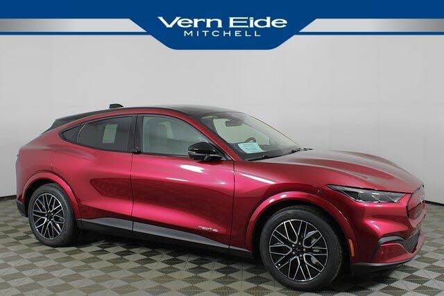 2025 Ford Mustang Mach-E Premium AWD