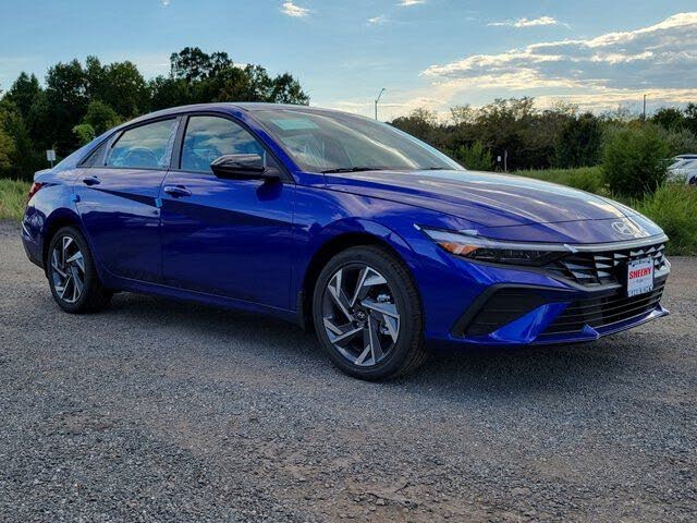 2025 Hyundai Elantra SEL Sport FWD