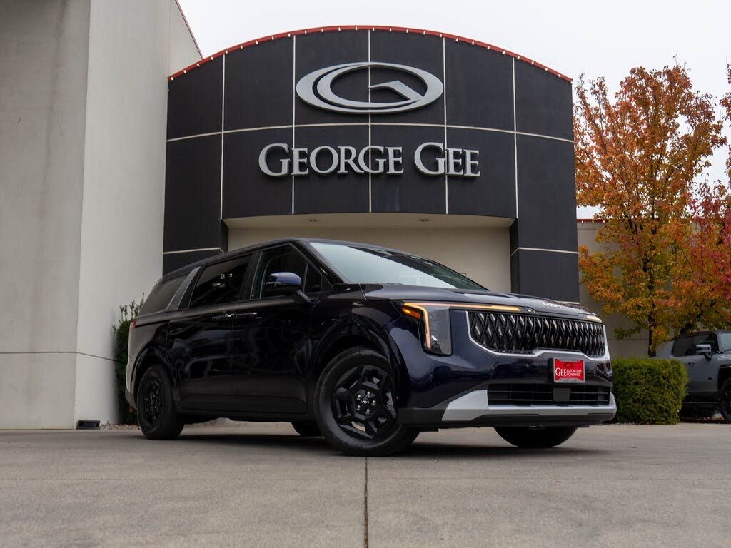 2026 Kia Carnival LXS FWD