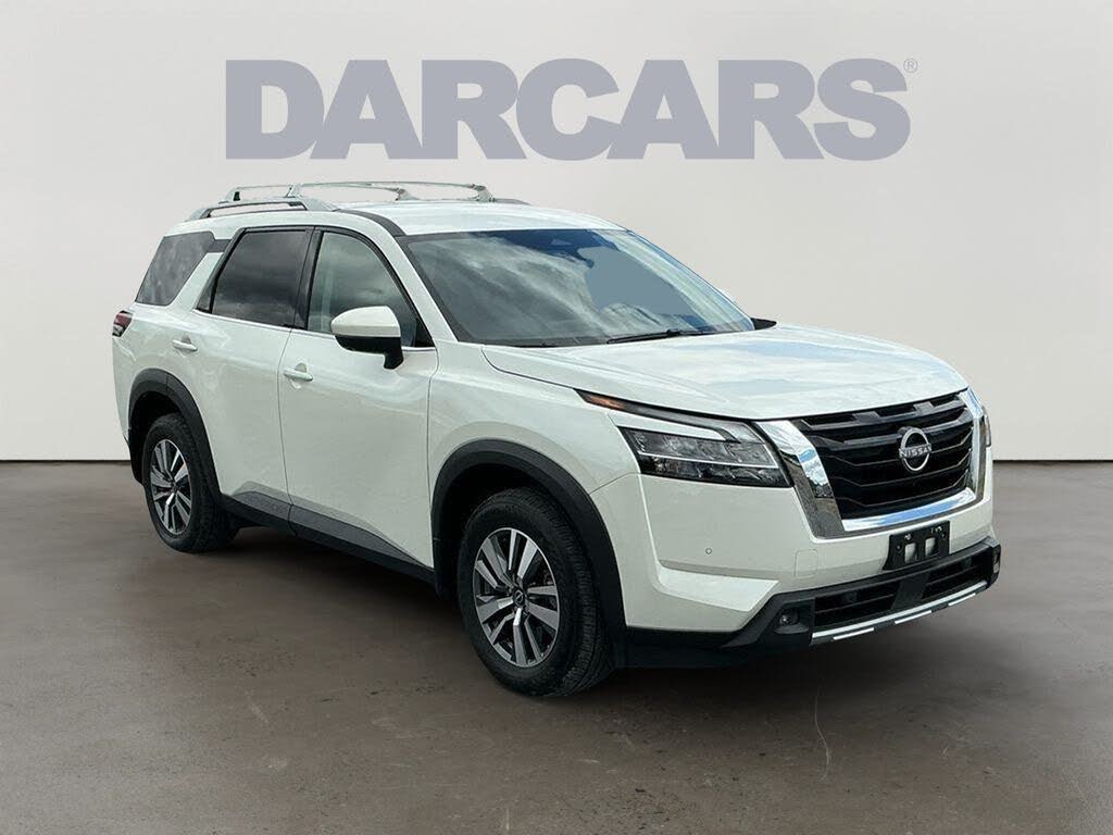 2024 Nissan Pathfinder SL 4WD