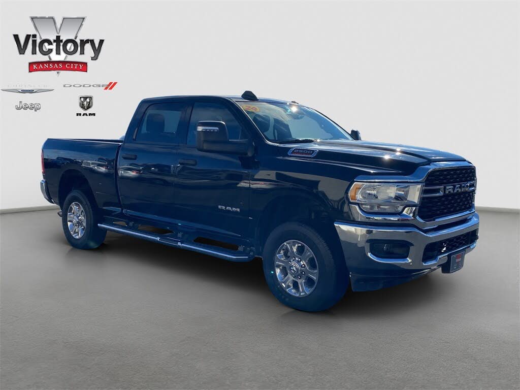 2024 RAM 2500 Big Horn Crew Cab 4WD