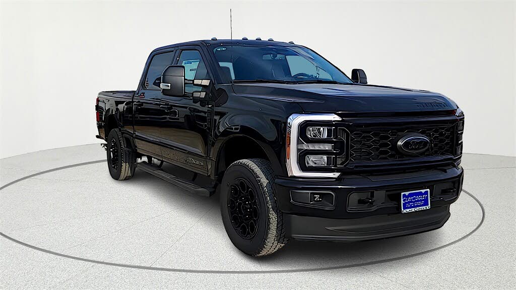 2026 Ford F-250 Super Duty XLT Crew Cab 4WD