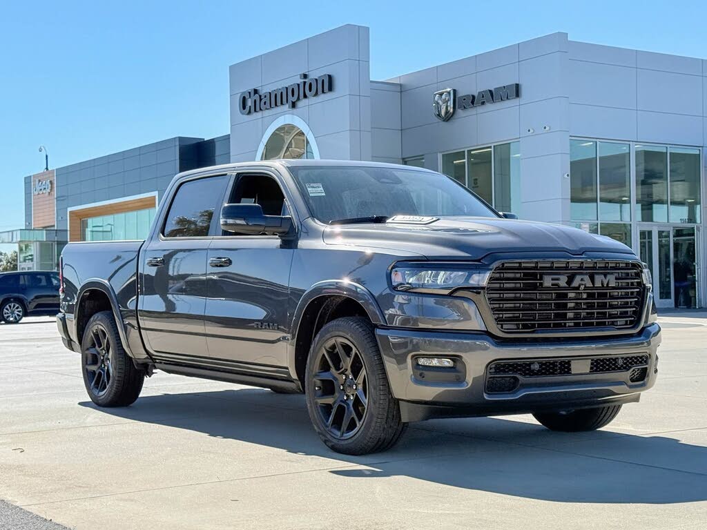 2026 RAM 1500 Laramie Crew Cab 4WD