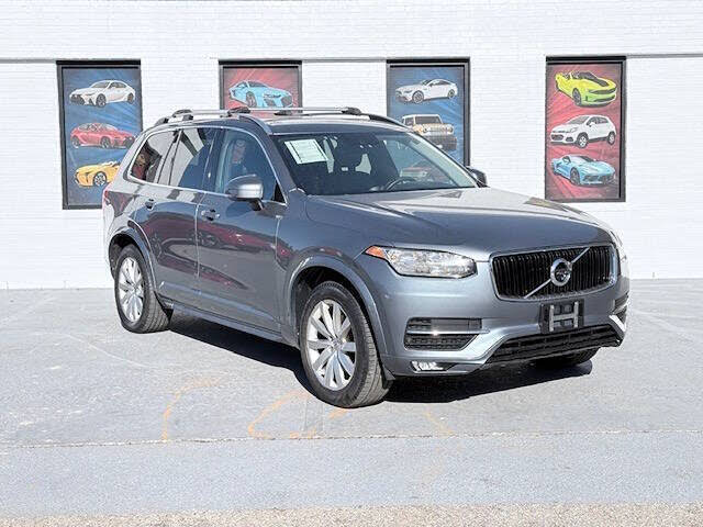 2016 Volvo XC90 T6 Momentum AWD