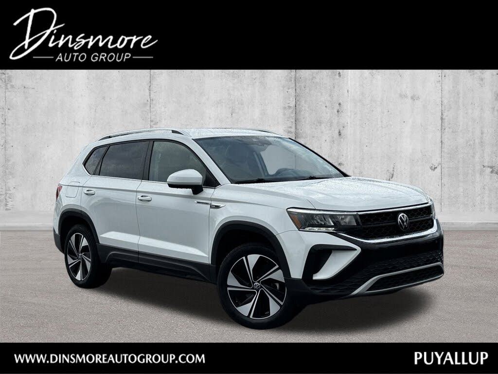 2024 Volkswagen Taos SE 4Motion