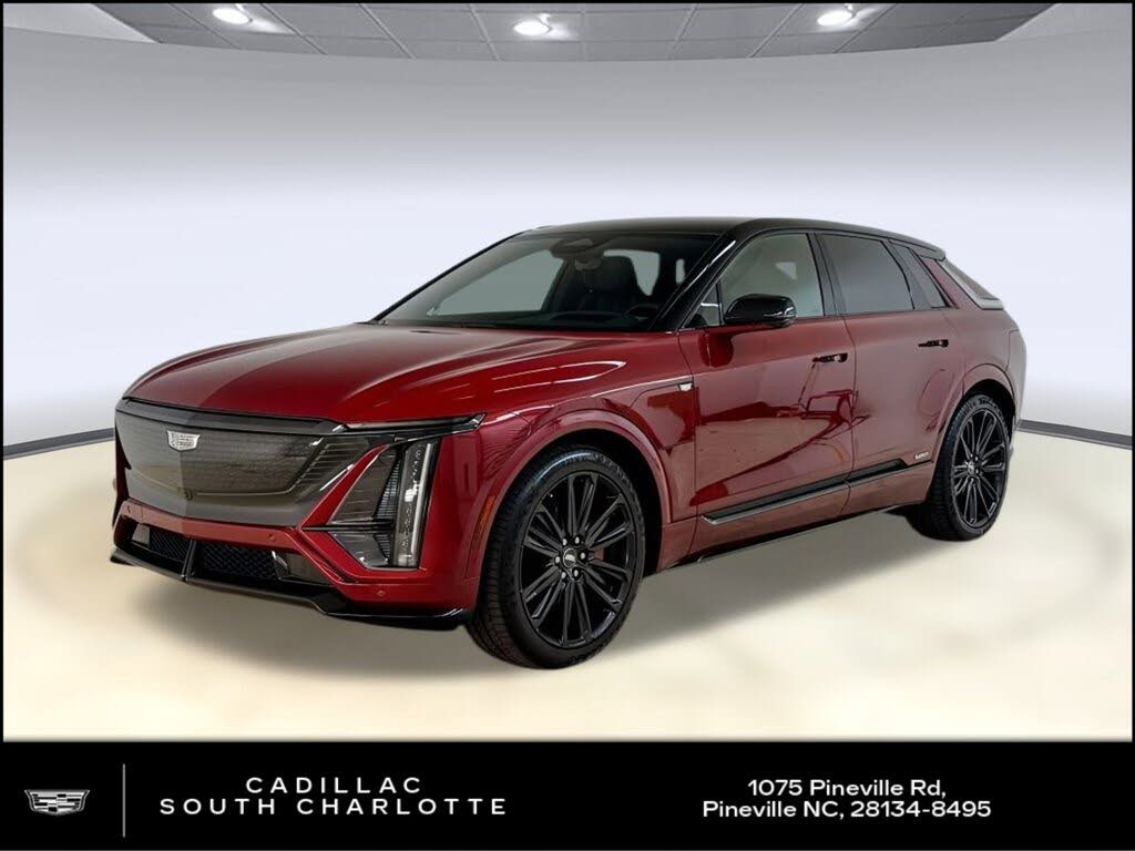 2026 Cadillac LYRIQ-V AWD